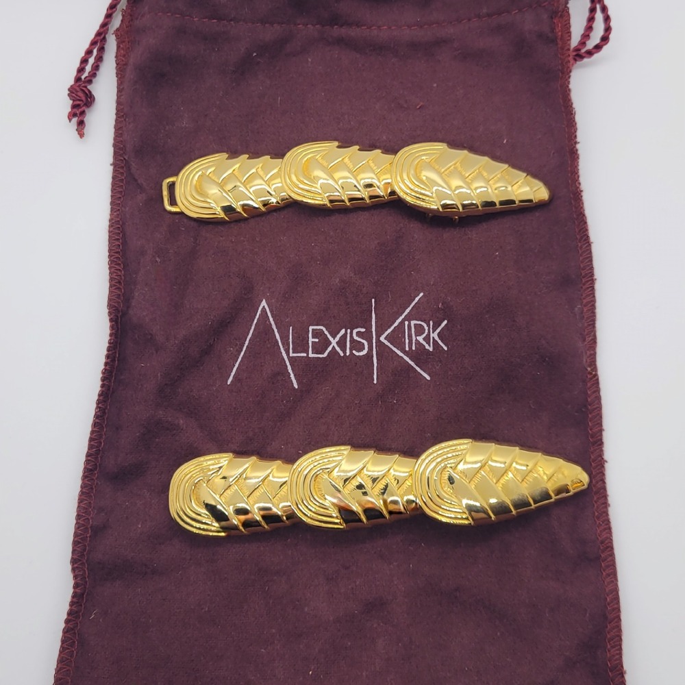 Alexis Kirk Vintage Gold Tone Articulated Scale Design Belt Buckle Set Pouch